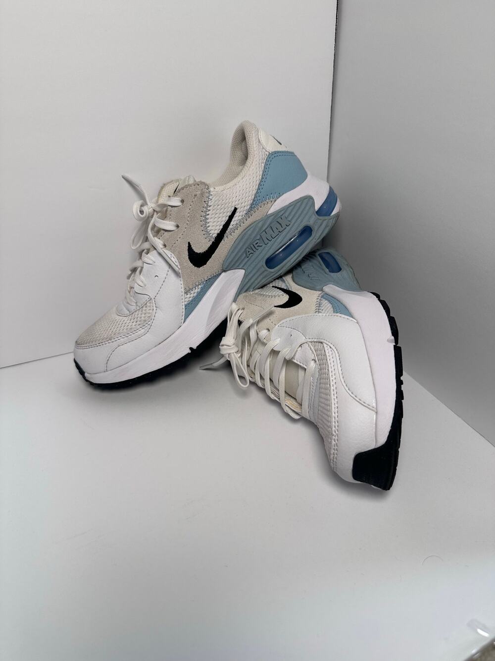 Nike Air Max Excee Women’s 6.5